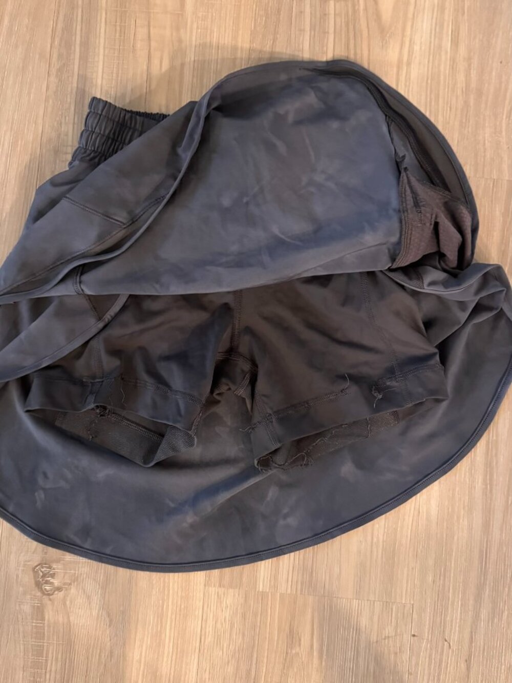 Lululemon Hotty Hot HighRise Skirt Diamond Dye Pitch Graphite Skort Size 2 - Picture 2 of 4